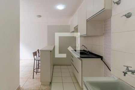 Cozinha de apartamento à venda com 2 quartos, 40m² em Sítio da Figueira, São Paulo