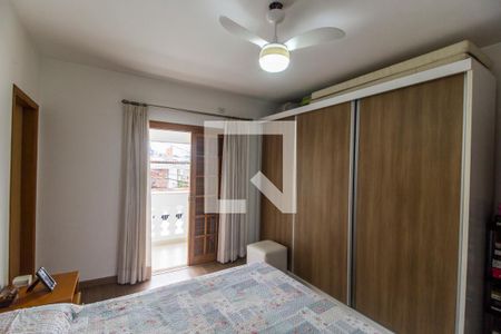 Casa à venda com 160m², 3 quartos e 2 vagas Casa à venda com 160m², 3 quartos e 2 vagasSuíte