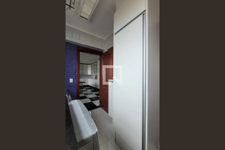 Apartamento à venda com 330m², 3 quartos e 5 vagasLavanderia