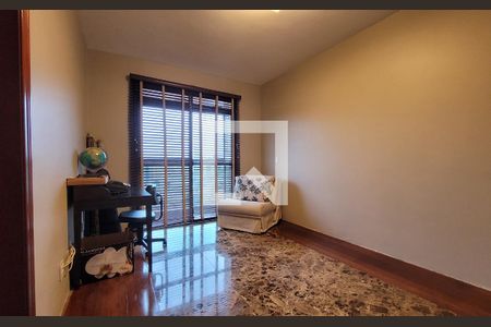 Apartamento à venda com 330m², 3 quartos e 5 vagasHall