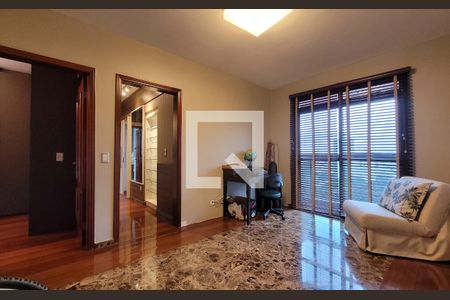 Apartamento à venda com 330m², 3 quartos e 5 vagasHall