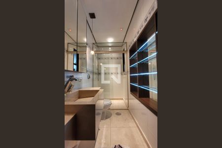 Apartamento à venda com 330m², 3 quartos e 5 vagasBanheiro