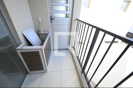 Varanda de apartamento para alugar com 2 quartos, 54m² em Parque Oeste Industrial, Goiânia