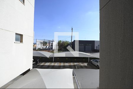 Varanda de apartamento para alugar com 2 quartos, 54m² em Parque Oeste Industrial, Goiânia