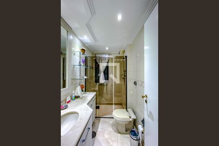 Apartamento à venda com 241m², 4 quartos e 4 vagasBanheiro da Suíte 3