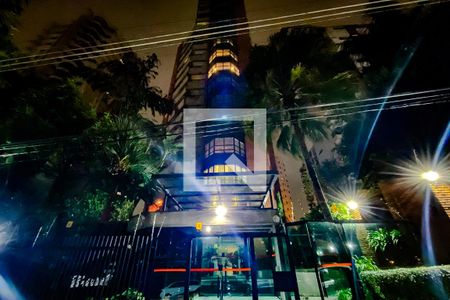 Apartamento à venda com 241m², 4 quartos e 4 vagasFachada