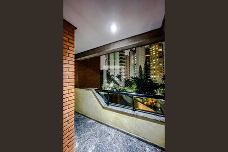 Apartamento à venda com 241m², 4 quartos e 4 vagasVaranda da Suíte 3