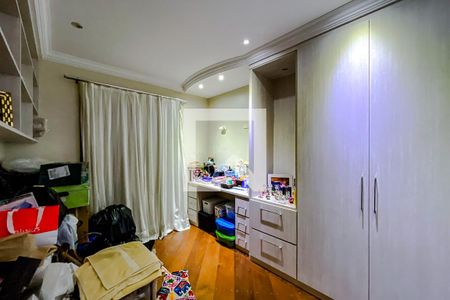 Apartamento à venda com 241m², 4 quartos e 4 vagasQuarto 2 - Suíte