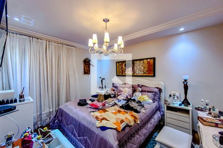 Apartamento à venda com 241m², 4 quartos e 4 vagasQuarto 4 - Suíte