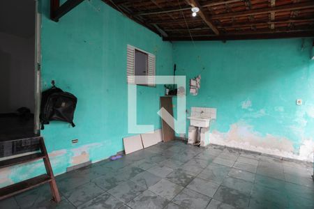 Casa à venda com 150m², 3 quartos e 2 vagasCasa 2 - Quintal/Área de serviço