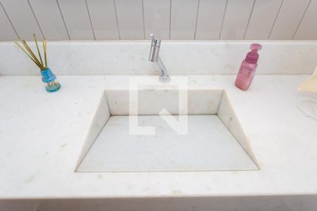 Casa à venda com 334m², 3 quartos e 3 vagasLavabo