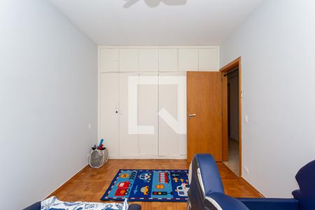 Casa à venda com 334m², 3 quartos e 3 vagasQuarto 2