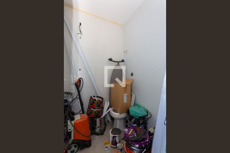 Casa à venda com 334m², 3 quartos e 3 vagasBanheiro de serviço - Edícula