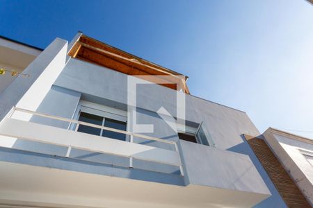 Casa à venda com 334m², 3 quartos e 3 vagasFachada