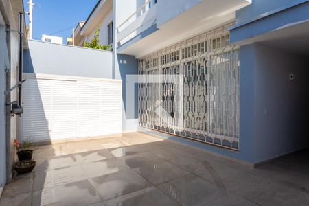 Casa à venda com 334m², 3 quartos e 3 vagasEntrada e Fachada