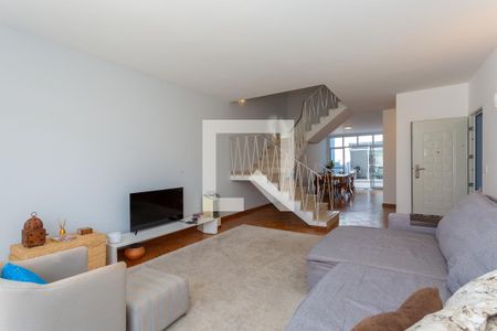 Sala de casa à venda com 3 quartos, 334m² em Vila Monumento, São Paulo