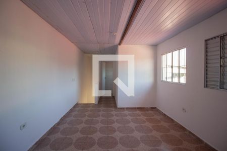 Casa para alugar com 35m², 1 quarto e sem vaga Casa para alugar com 35m², 1 quarto e sem vagaQuarto