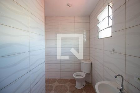 Casa para alugar com 35m², 1 quarto e sem vaga Casa para alugar com 35m², 1 quarto e sem vagaBanheiro