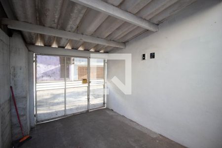 Área comum de casa para alugar com 1 quarto, 35m² em Itaquera, São Paulo