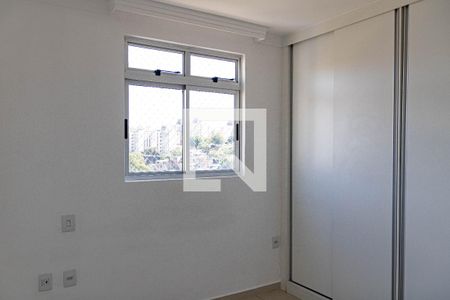Quarto  de apartamento à venda com 3 quartos, 59m² em Conjunto California, Belo Horizonte