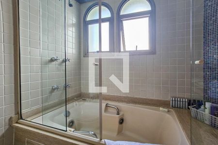 Apartamento para alugar com 220m², 5 quartos e 2 vagasBanheiro da Suíte 3