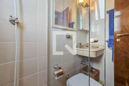 Apartamento para alugar com 220m², 5 quartos e 2 vagasBanheiro da Suíte 1