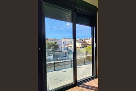 Casa à venda com 370m², 4 quartos e 4 vagasVaranda da Suíte 1