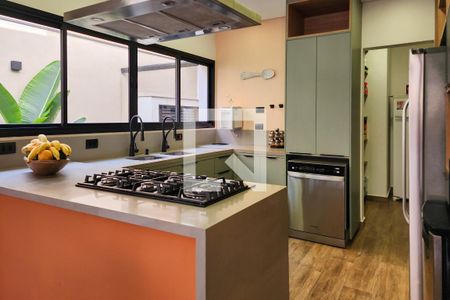 Casa à venda com 370m², 4 quartos e 4 vagasCozinha