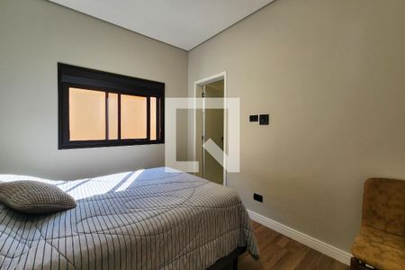 Casa à venda com 370m², 4 quartos e 4 vagasSuíte 2