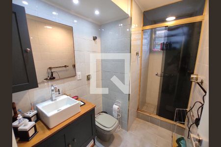 Banheiro de apartamento para alugar com 3 quartos, 74m² em Perdizes, São Paulo