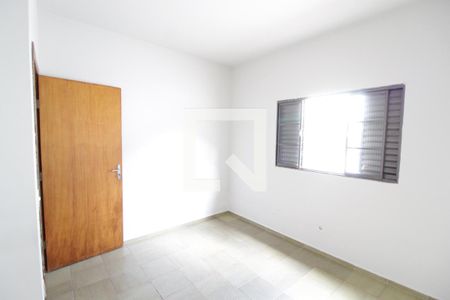 Quarto 2 de casa para alugar com 3 quartos, 139m² em Vigilato Pereira, Uberlândia