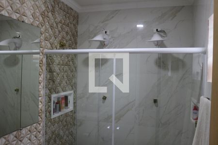 Casa à venda com 191m², 3 quartos e 3 vagasBanheiro da Suíte 1