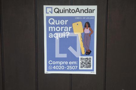 Casa à venda com 191m², 3 quartos e 3 vagas Casa à venda com 191m², 3 quartos e 3 vagasFachada