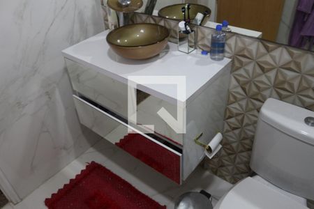 Casa à venda com 191m², 3 quartos e 3 vagasBanheiro da Suíte 1