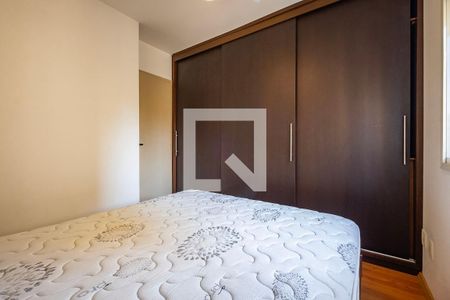 Quarto 1 de apartamento para alugar com 2 quartos, 52m² em Pinheiros, São Paulo