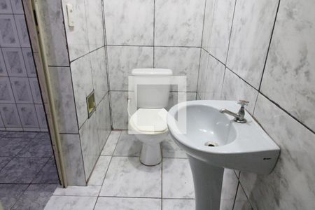 Banheiro de casa para alugar com 1 quarto, 50m² em Ermelino Matarazzo, São Paulo