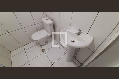 Banheiro de casa para alugar com 1 quarto, 50m² em Presidente Altino, Osasco