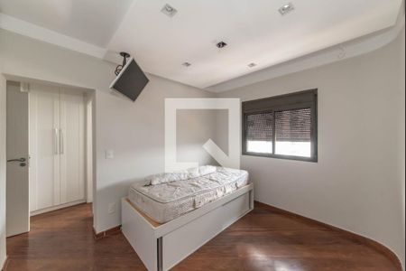 Apartamento à venda com 214m², 3 quartos e 3 vagasSuíte 2