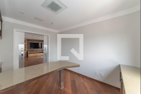 Apartamento à venda com 214m², 3 quartos e 3 vagasEscritório