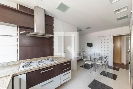 Apartamento à venda com 214m², 3 quartos e 3 vagasCozinha
