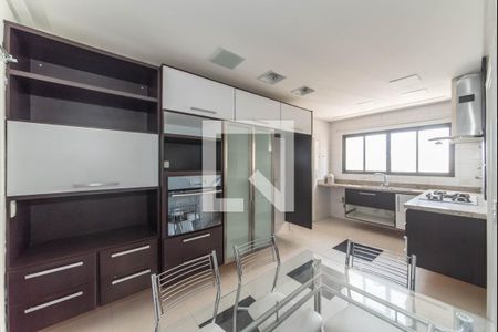 Apartamento à venda com 214m², 3 quartos e 3 vagasCozinha