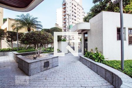 Apartamento à venda com 214m², 3 quartos e 3 vagasEntrada