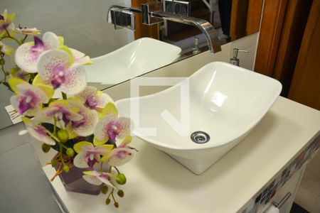 Casa à venda com 237m², 3 quartos e 3 vagas Casa à venda com 237m², 3 quartos e 3 vagasBanheiro 4