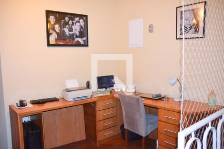 Casa à venda com 237m², 3 quartos e 3 vagas Casa à venda com 237m², 3 quartos e 3 vagasÁrea comum