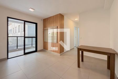 Apartamento para alugar em Aclimação