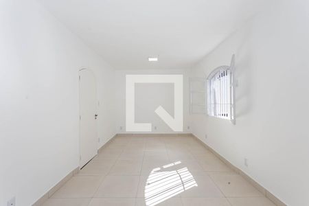 Suite 1 de casa para alugar com 3 quartos, 260m² em Vila Liviero, São Paulo