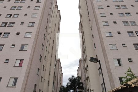 Apartamento para alugar com 49m², 2 quartos e 1 vagaÁrea comum -  Prédios