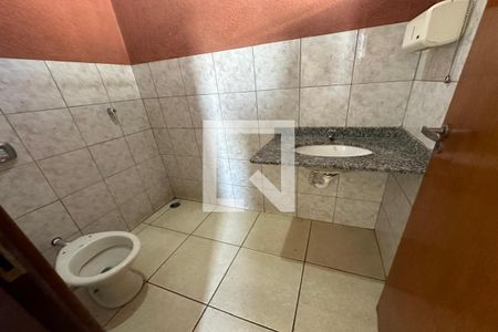 Banheiro de kitnet/studio para alugar com 1 quarto, 36m² em Vila Virginia, Ribeirão Preto
