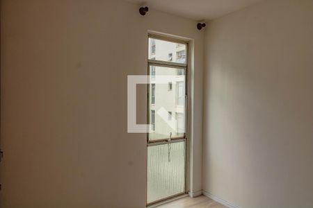 Quarto 1 de apartamento para alugar com 2 quartos, 57m² em Vila Santa Catarina, São Paulo