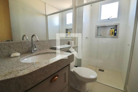 Apartamento para alugar com 105m², 3 quartos e 2 vagas Apartamento para alugar com 105m², 3 quartos e 2 vagasBanheiro 1